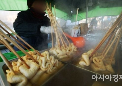 손님이 남긴 어묵 씻어 재사용한 업주…알바가 지적하자 다음날 해고
