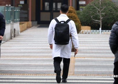 "의사들 돈 덜 벌라는 게 국민들 생각"…빅5 의사, 이렇게 말했다