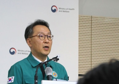 복지부 "100개 수련병원 전공의 55% 사직서 제출…25% 근무지 이탈"