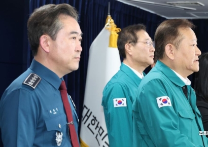 [포토]의료인 집단행동 강경대응 유지 