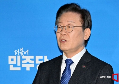 이재명 "민주화서 독재화로 전환, 이번 총선에 달렸다"