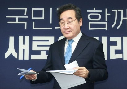 새로운미래 "10년간 의대 정원 15~20% 늘리자" 중재안 제시