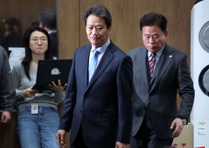 [포토] 임종석 "명문 정당, 용광로 통합 믿었다…재고해달라"