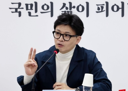 [포토] 한동훈 "저게 무슨 민주당인가…조국신당 같은 이재명당"