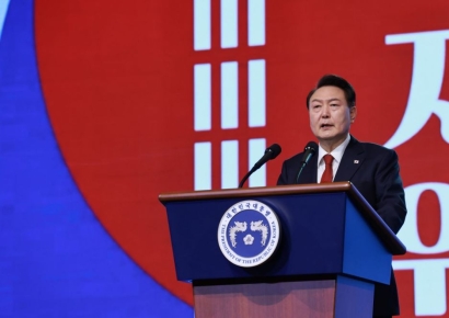 尹 "모든 독립운동 가치 합당한 평가 받아야"