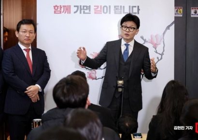한동훈, 토론 거부 이재명에 "김어준이 사회 봐도 상관없다"