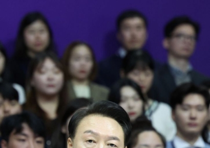 청년도약계좌 가입요건 완화…국가·근로장학금 대폭 확대