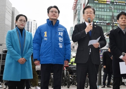 [포토] 긴급 기자회견하는 이재명 대표