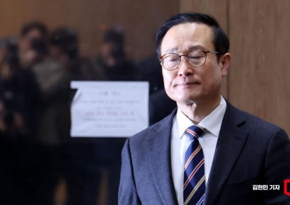 [포토] 홍영표, 탈당 선언…"가짜 민주당, 총선서 참패할 가능성 커"