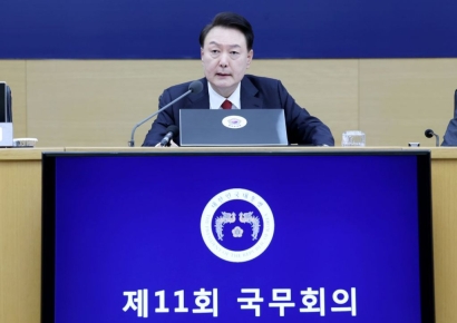 尹대통령 "국민 생명권 침해 불법 집단행동 절대 허용될 수 없어"