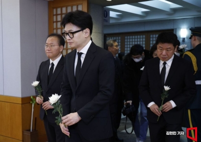 [포토] 손명순 여사 빈소 찾은 한동훈 비대위원장