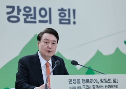 尹 "강원, '디지털·바이오' 첨단산업기지로…韓경제발전에 큰 역할"(종합)