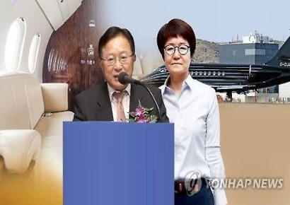 대법, '청탁 칼럼' 송희영 전 주필 무죄 파기… 일부 유죄 취지