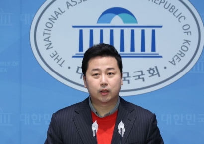 대법, 장예찬 ‘총선 여론조사 왜곡 공표 무죄’ 파기환송