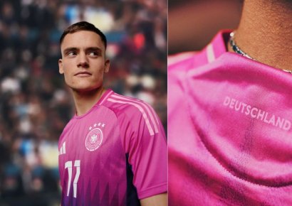독일축구팀 분홍색 유니폼 논란…"하이힐도 팔지 그래?"