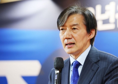 '2심 실형' 조국, 22대 국회 열리면 金배지 단다