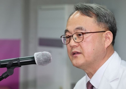 국립중앙의료원장 "전공의 복귀해야…의대교수 사직결의 절망스럽다"