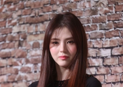 "배우 한소희 모친, 불법 도박장 12곳 운영 혐의 구속"