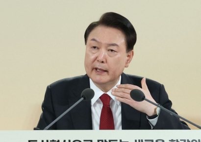공시가격 현실화 계획 폐지…"무리한 인상 없애 세부담 경감"