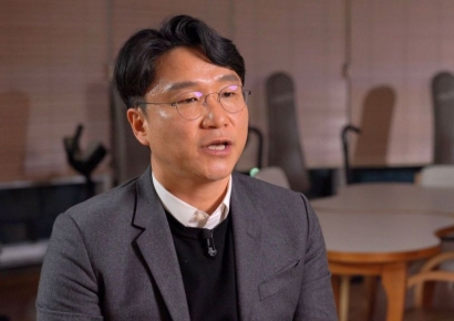 [인생3막 기업]'老老케어' 시대…스마트 로봇이 간병도우미로