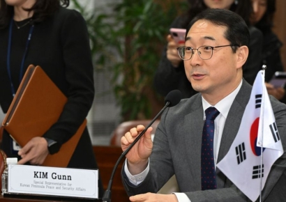 '금배지 당선권' 외교라인 살펴보니…대북 강경론 무게