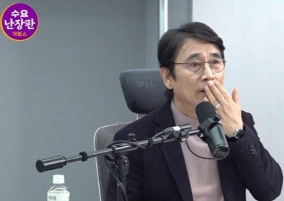 유시민 "미친X들, 지지율 40%가 높은 거야?" 막말 논란