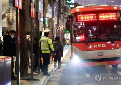 서울시 '명동 버스대란' 대책… 운행시간·밀집도 모두 잡았다