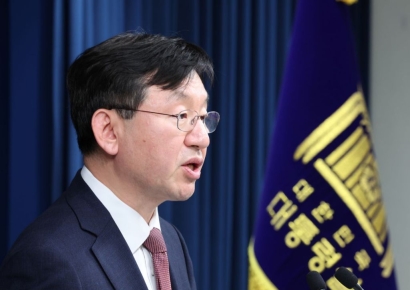 대통령실 "미복귀 전공의 면허정지…5년 후 의대증원 조정 가능성"(종합)