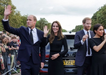 영국 해리 왕자, 암진단 소식에 형 부부와 연락…갈등 봉합되나