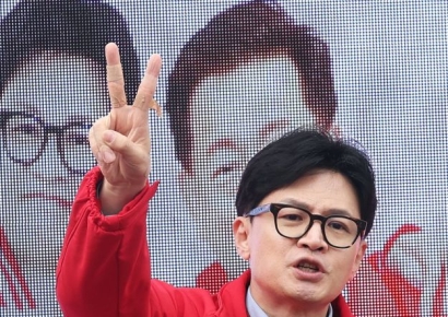 거칠어진 한동훈 "이재명의 쓰레기 같은 말 들어봐라"