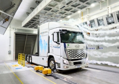 [르포]알프스 산맥도, 중동 사막도…국산 수소트럭이 탈없이 달리는 비결은