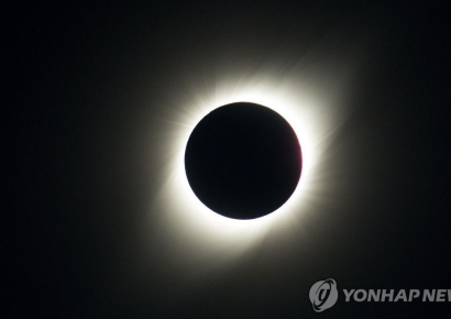 '이것' 보려고 관광객 100만 명 운집…비상사태 선포한 캐나다