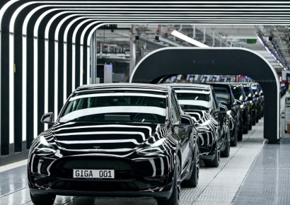 레고처럼 조립하는 테슬라…싼 중국차가 100년 공정도 바꿨다