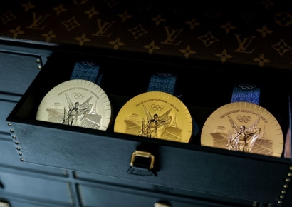 "올림픽서 러시아 환영 못받아" 파리 시장 발언에…러, 불매 경고