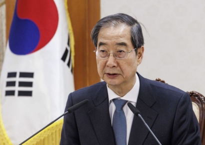 한덕수 "의대 정원 확대, 숫자에 매몰되지 않을 것"