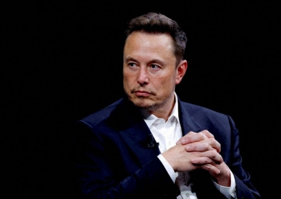 머스크 "인간 능가 AI, 이르면 내년"…다이먼 "여파 엄청날 것"