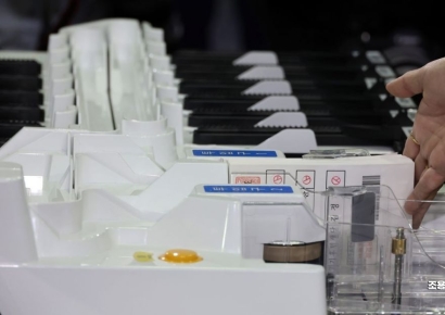 JTBC 예측조사 "민주당 168~179석, 국민의힘 87~111석"(상보)