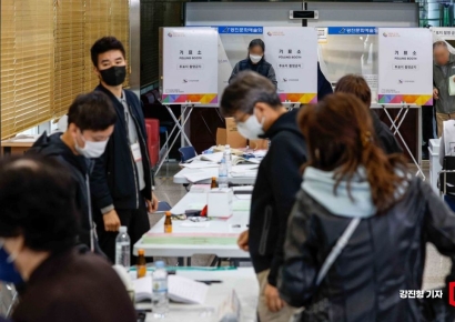 [포토] 22대 총선 투표율, 오후 1시 53.4%