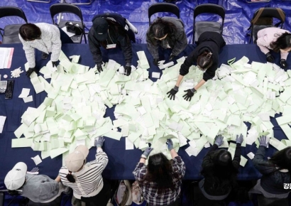 [포토] '22대 총선 개표 시작!'