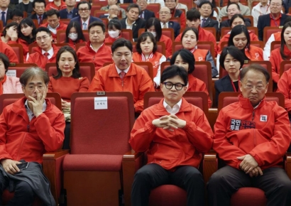 지상파 출구조사 결과…민주당 환호·국민의힘 당혹 엇갈려(종합)