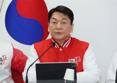 안철수 "당대표 출마 생각 안 해…의정갈등 해결이 최우선"