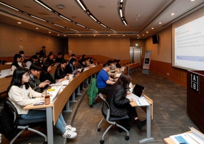 [포토] AB자산운용, 24년 글로벌 하이일드채권 시장 전망