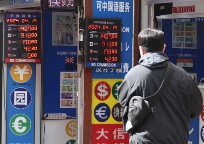 [1mm금융톡]치열한 은행권 무료환전…카뱅-우리도 참전채비