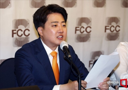 이준석 "한동훈, 친윤이냐 반윤이냐 답해야"