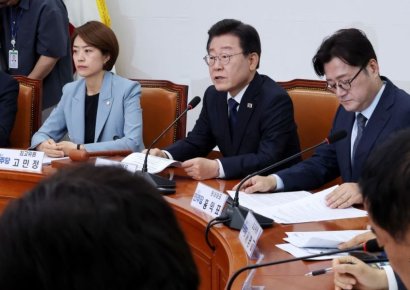 [포토] 이재명 “학생인권조례 폐지···학생인권 대못 박는 정치적 퇴행”