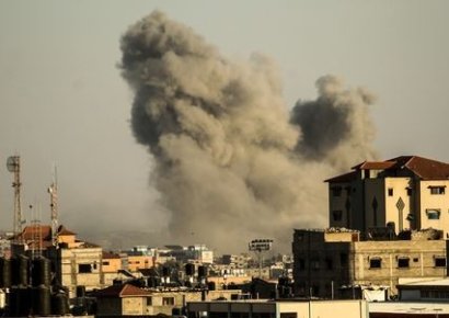이스라엘, 하마스 공격에 보복공습…"16명 사망"