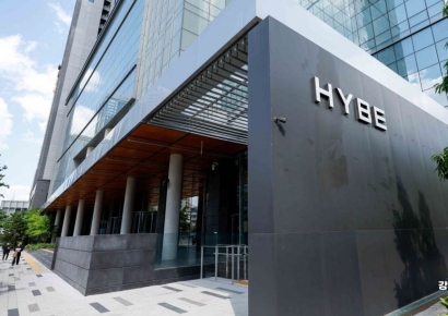 뉴진스 최후통첩 D-Day…하이브, 뉴진스 지킬수 있을까 