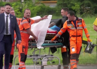 총 맞은 슬로바키아 총리…유럽이 긴장한 이유 있었다