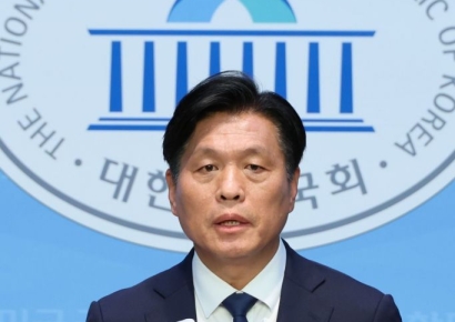 민주 "비상계엄엔 입 뻥긋 못하던 참모들, 재판관 임명에 사의? 가관"