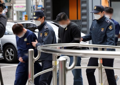 [단독]檢, 영풍제지 오너家 공모씨 기소 임박…핵심 공범 "시세조종 부탁받았다"